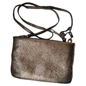 Madewell - The Puff Crossbody, Textured Leather Purse In Metallic Pewter